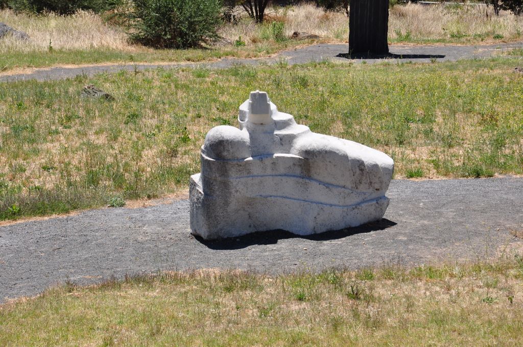 Sculptures at Mengler's Hill Lookout.