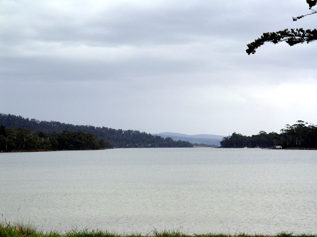 Views from the Arthur Highway, Tasmania.