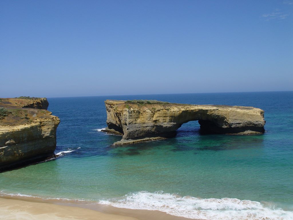 London Arch, along the Great Ocean Road, part of Victoria's shipwreck coast.