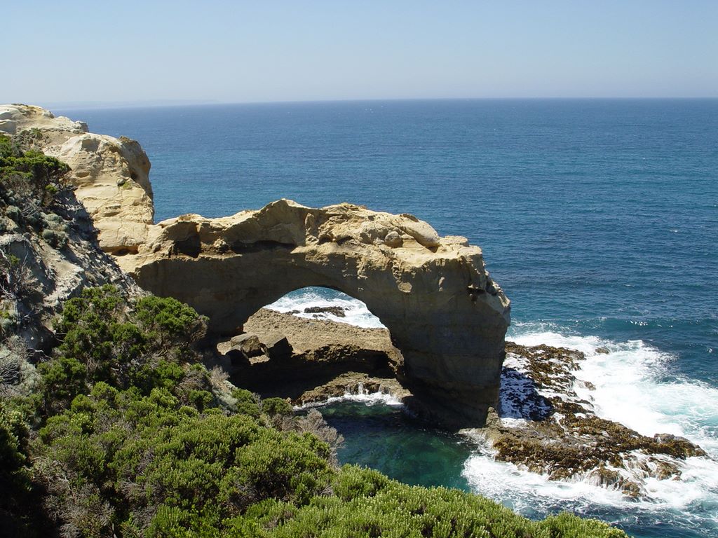 London Arch, along the Great Ocean Road, part of Victoria's shipwreck coast.