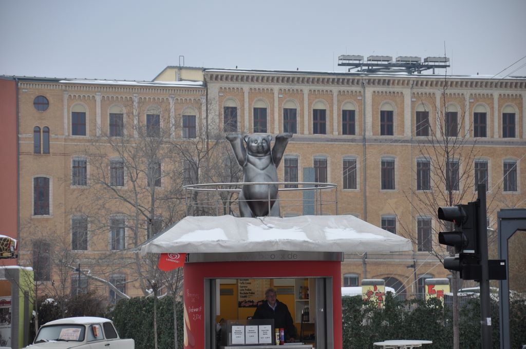 A bear appears on the Berlin coat of arms and this might be the reason this animal shape was selected for the art display. Approximately 350 life-size bears were painted and displayed in the streets of Berlin in 2001.