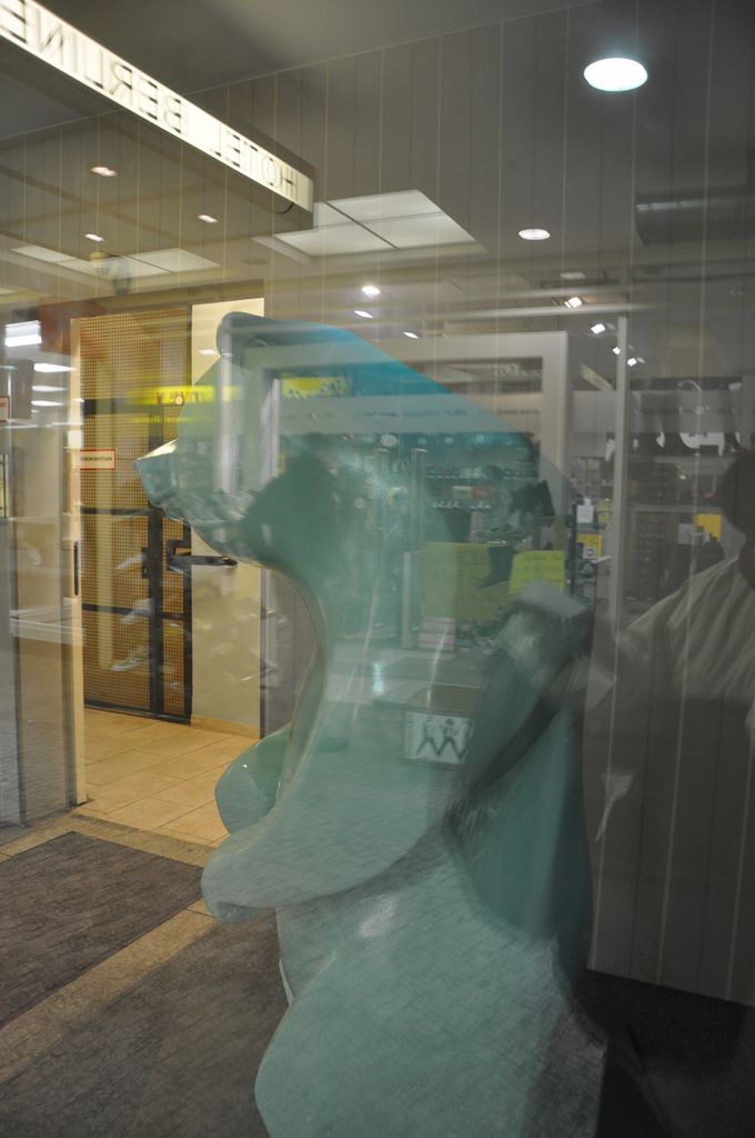 A bear appears on the Berlin coat of arms and this might be the reason this animal shape was selected for the art display. Approximately 350 life-size bears were painted and displayed in the streets of Berlin in 2001.