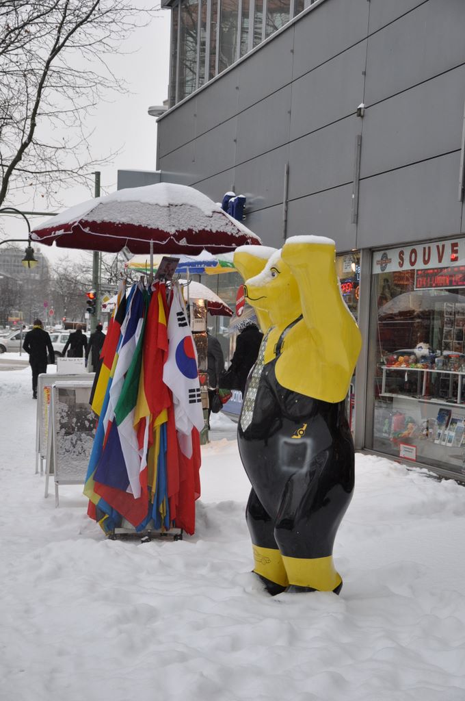 A bear appears on the Berlin coat of arms and this might be the reason this animal shape was selected for the art display. Approximately 350 life-size bears were painted and displayed in the streets of Berlin in 2001.
