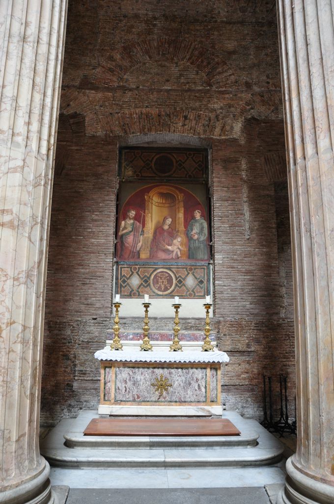 The Pantheon, Rome, Italy.