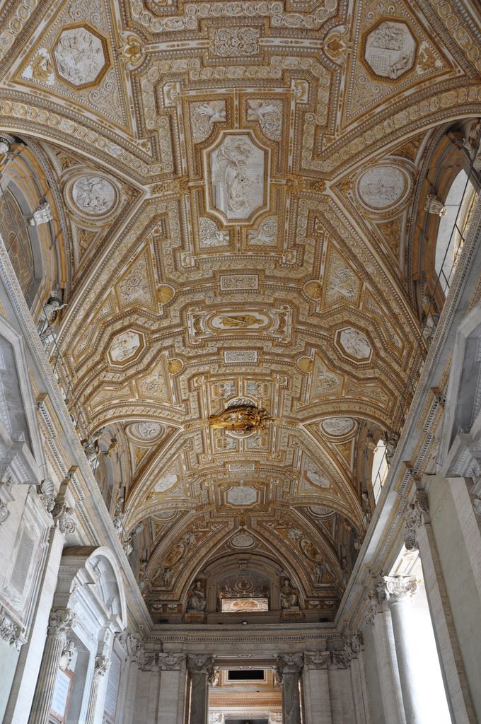 St.Peter's Basilica, Vatican City (Papal Basilica of Saint Peter)