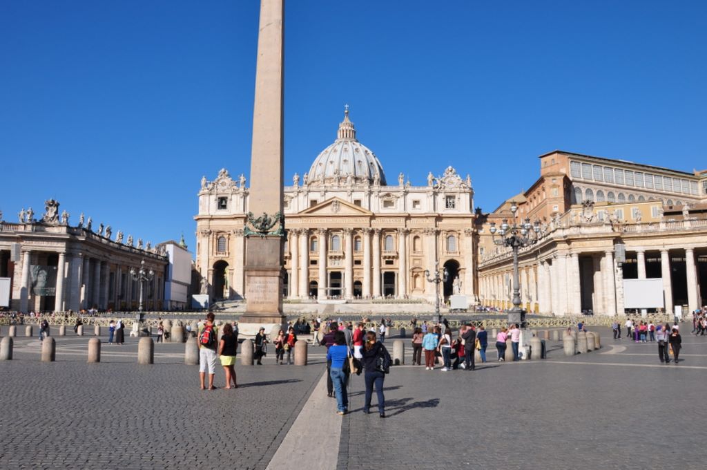 St.Peter's Basilica, Vatican City (Papal Basilica of Saint Peter)