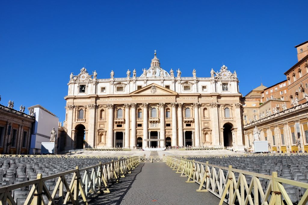 St.Peter's Basilica, Vatican City (Papal Basilica of Saint Peter)