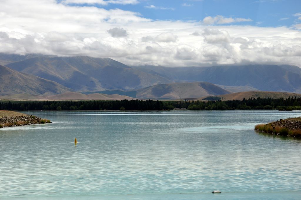 Twizel to Mt.Cook, New Zealand.