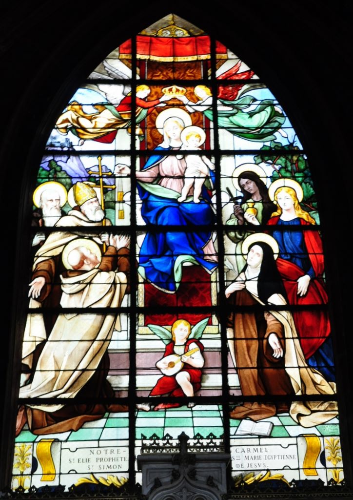 The Church of Eglise Saint-Merri located on the Rue Saint Martin.