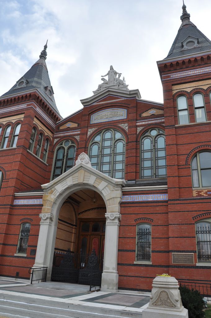 Smithsonian Institution Building, (The Castle) Washington DC, USA.